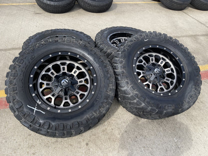 18" 18x9 Fuel Crush D561 Jeep Wrangler wheels rims 5x114.3 5x4.5 5x5 5x127 35"