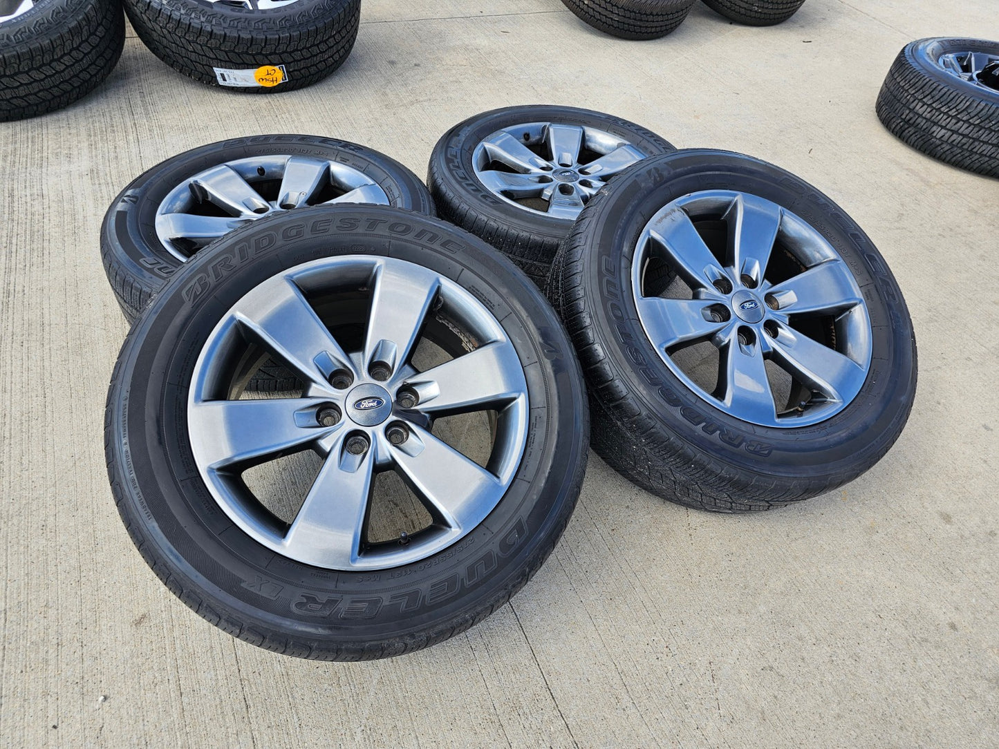 20" Ford Expedition F-150 OEM gray wheels rims 3833 3896 tires BRIDGESTONE