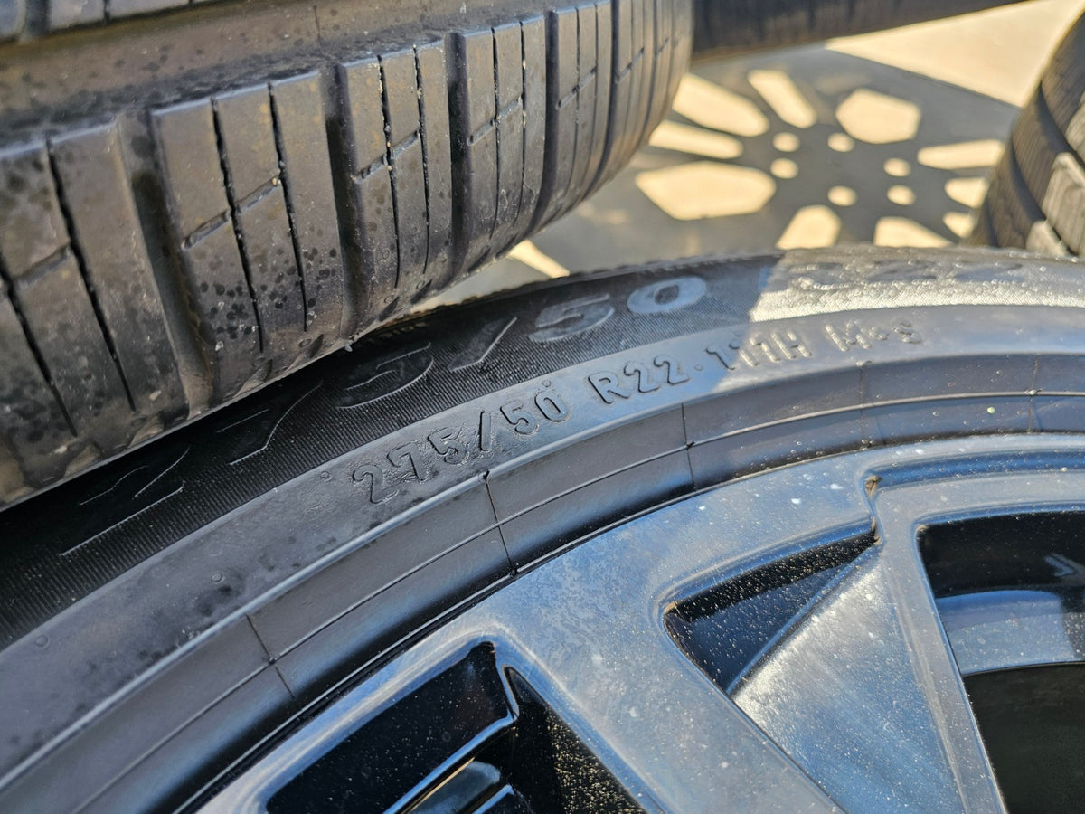 22" GMC Yukon Sierra OEM Chevy Silverado Tahoe 5903 wheels rims PIRELLI