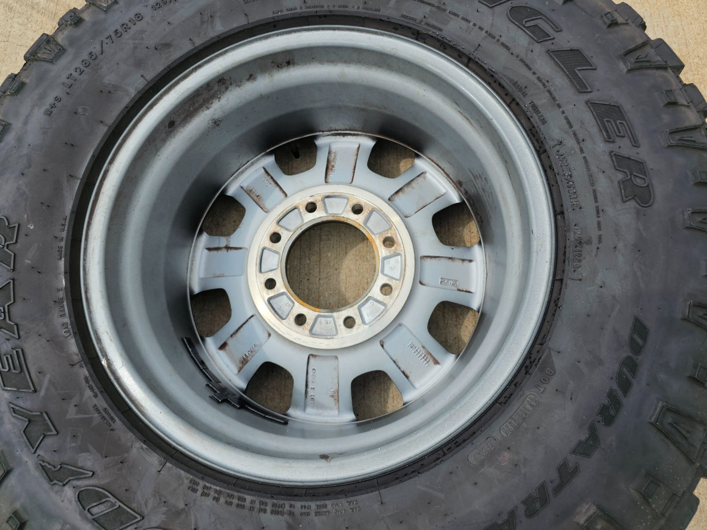(1) 18" Ford F-250 F-350 OEM TREMOR 10482 rim wheel DURATRAC Spare