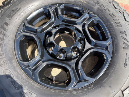18" Ford F-250 F-350 Lariat FX-4 OEM black 10479 wheels rims BFG KM3 M/T 34"