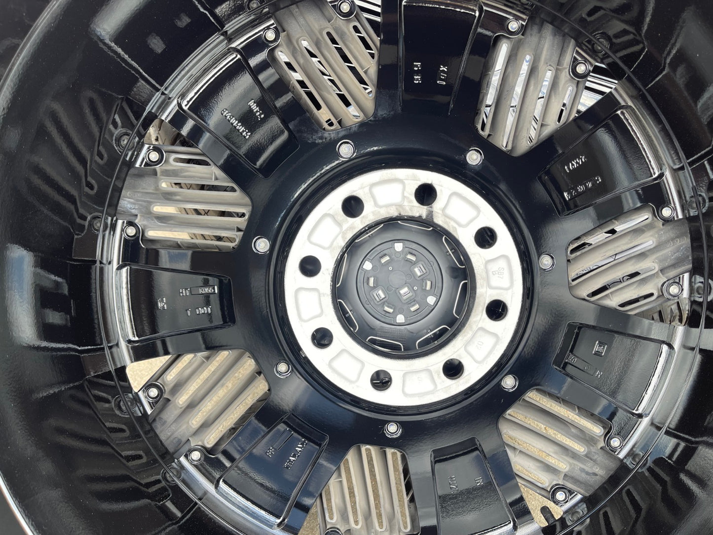 24" Cadillac Escalade IQ DEEP SPACE EV OEM wheels rims Hummer 2500 2026 2027 NEW