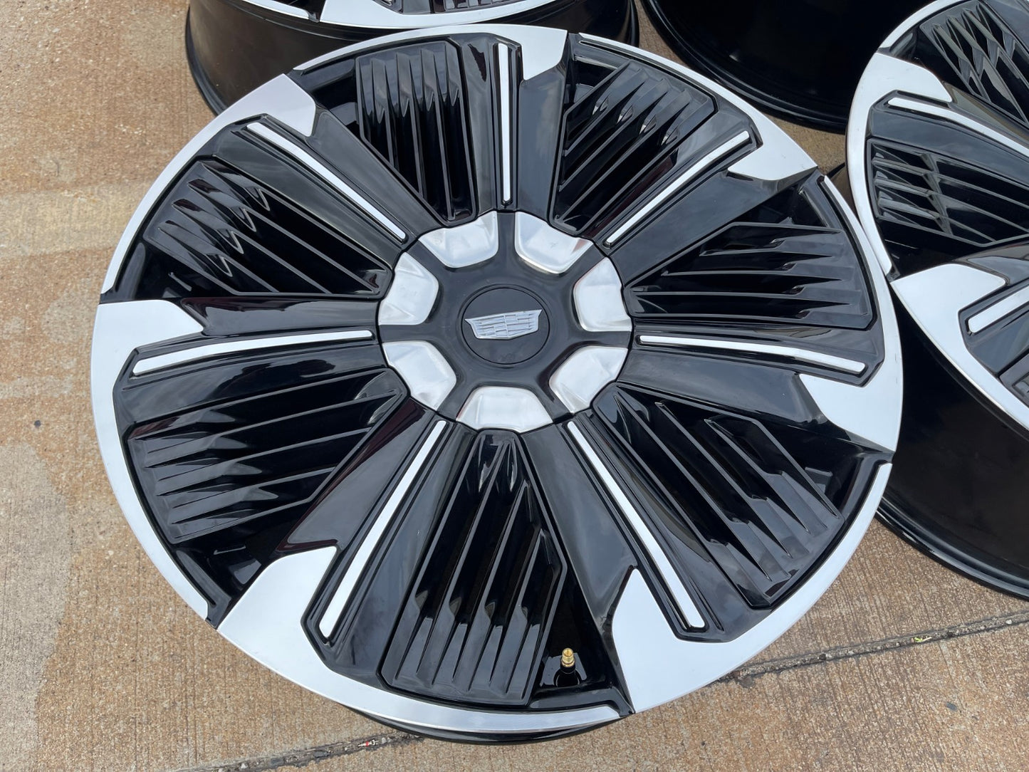 24" Cadillac Escalade IQ EV OEM 8x165 wheels rims Hummer 2500 2024 2025 2026 NEW