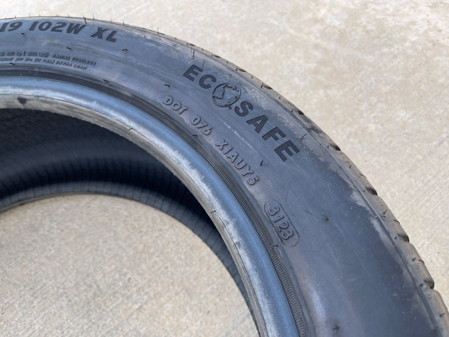 (1) 245/45/19 Advanta HPZ-02 tire 245/45R19 102W XL