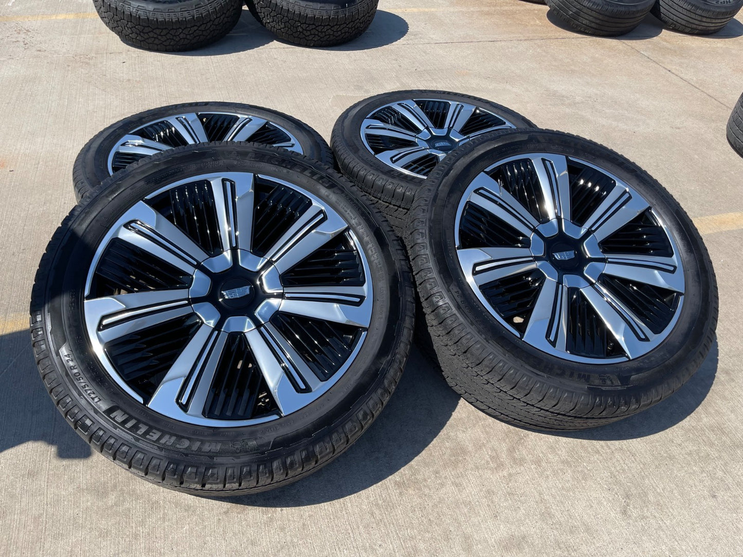 24" Cadillac Escalade IQ DEEP SPACE EV OEM wheels rims Hummer 2500 2025 2026
