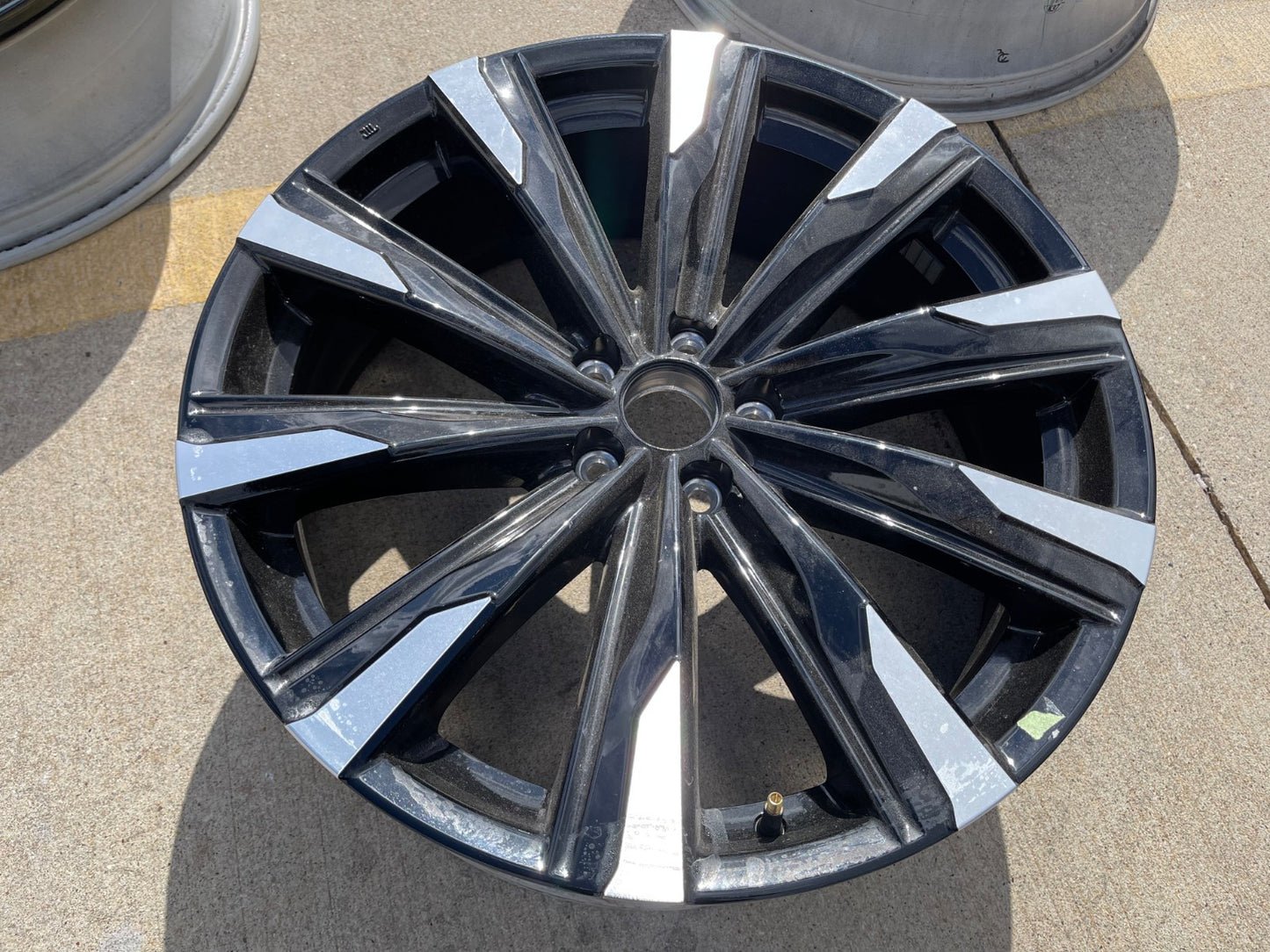 21" Toyota Crown Signia OEM 75332 wheel rim Camry Lexus 2023 2024 2025 2026