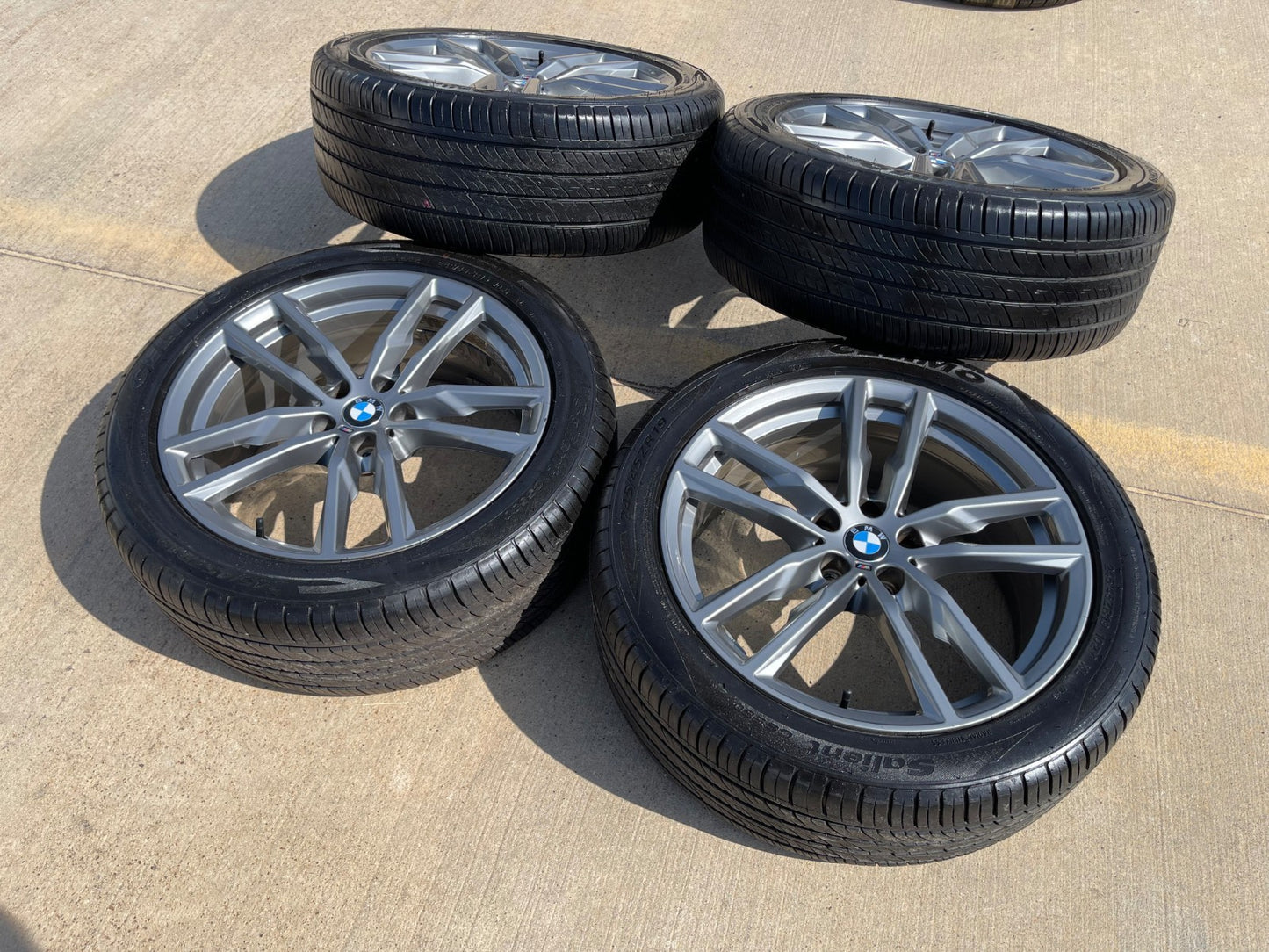 19" BMW X1 X2 X3 X4 OEM 86350 Series 698M SET wheels rims tires