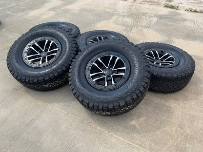 17" Jeep Wrangler 392 Gladiator Rubicon OEM 9329 BEADLOCK wheels rims BFG 35"