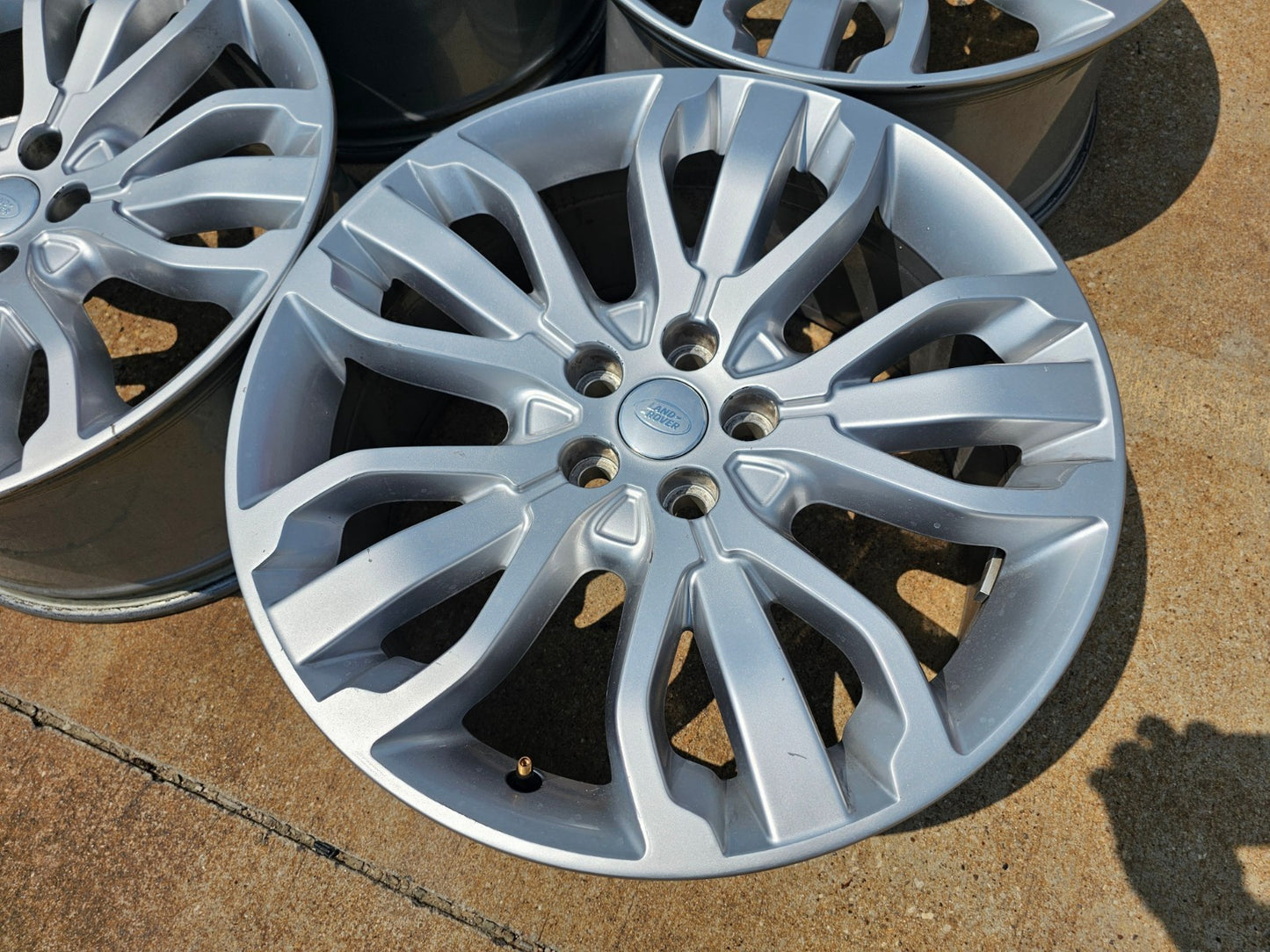 21" Range Land Rover OEM wheels rims 72254