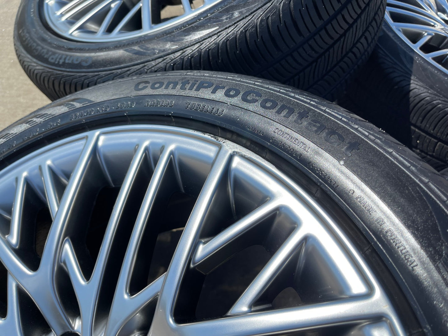 19" Hyundai Genesis G70 G80 G90 OEM 71020 71021 wheels rims tires