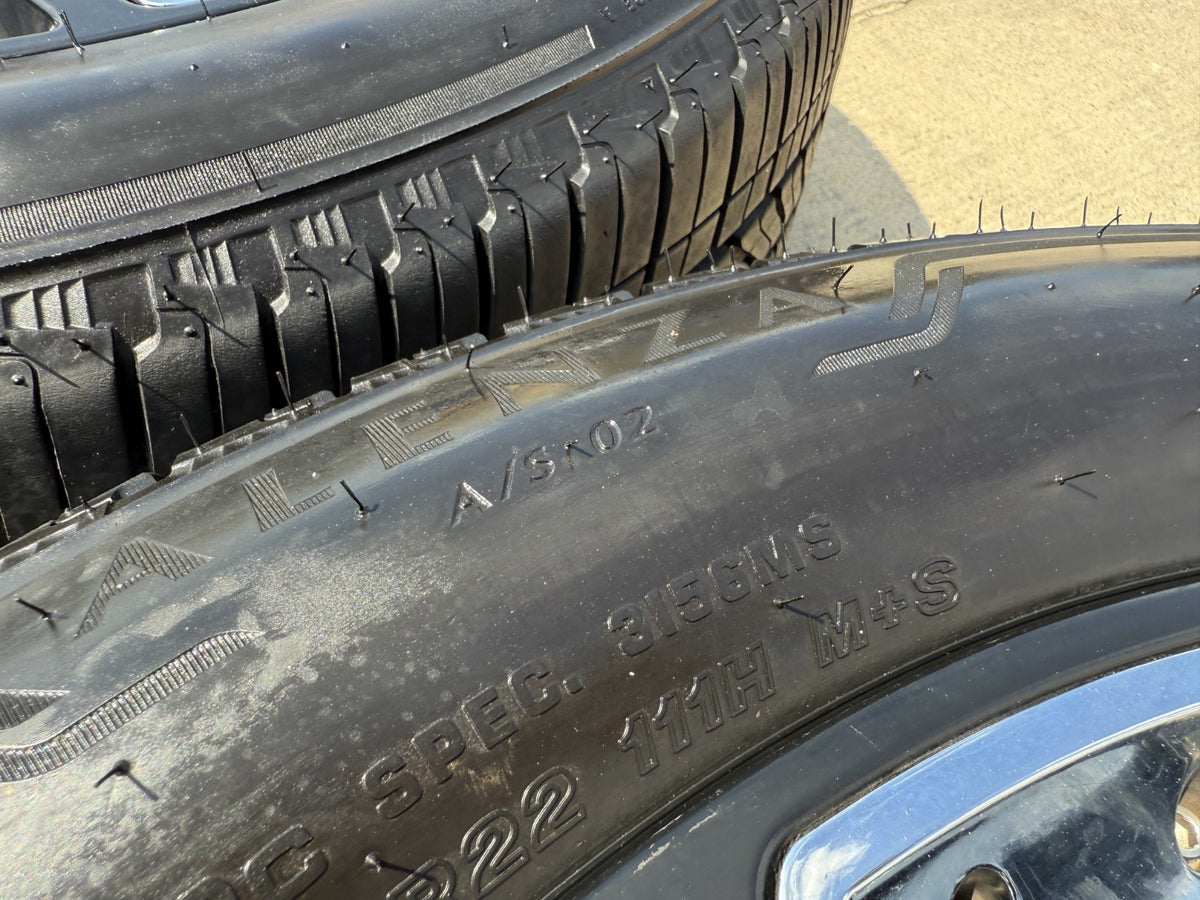 22" GMC Sierra Yukon Tahoe Escalade OEM Replica 5660 wheels rims tires SET