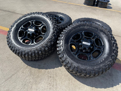 18" Ford F-250 F-350 Lariat FX-4 OEM black 10479 wheels rims BFG KM3 M/T 34"