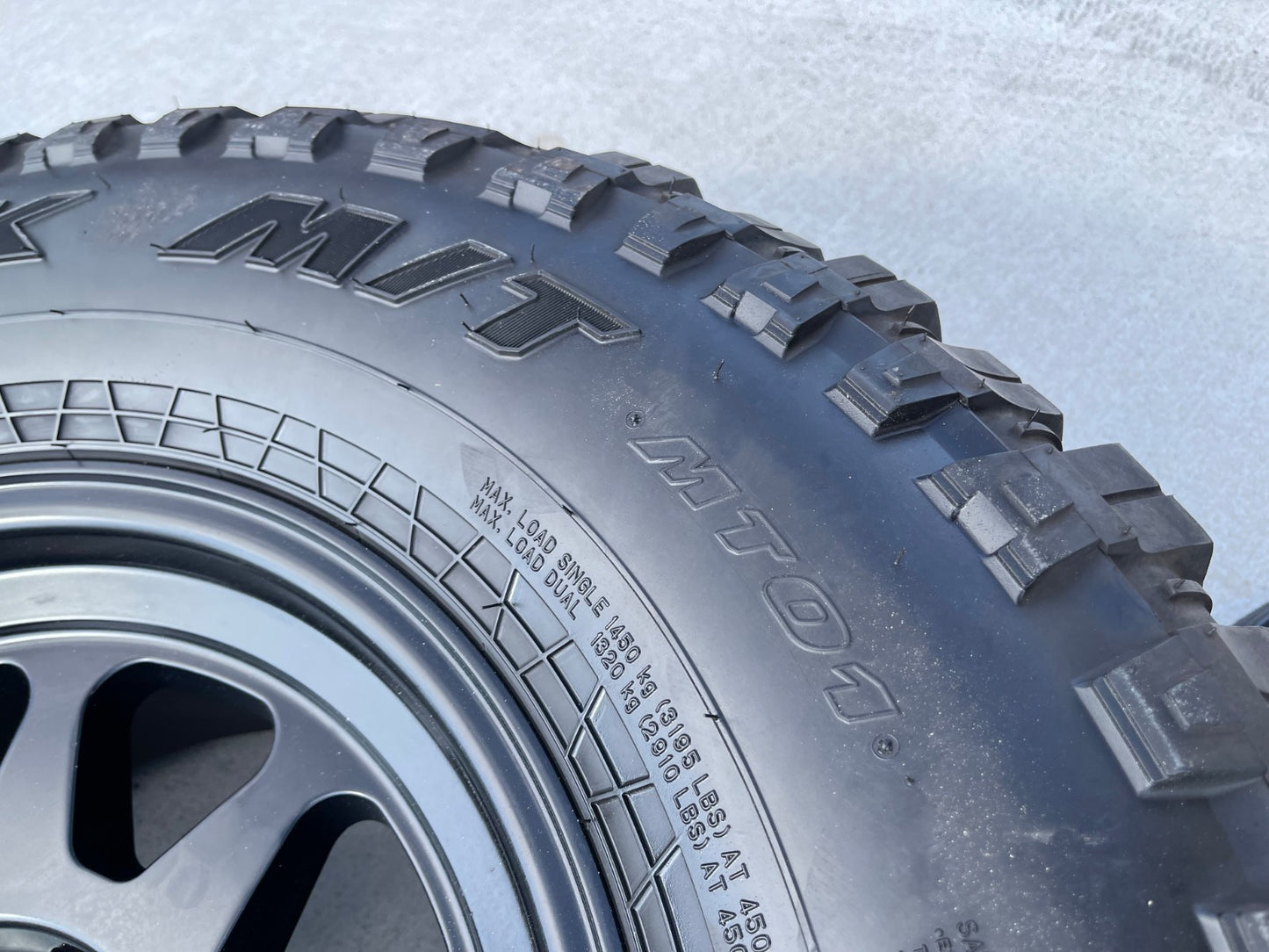 17x8.5 17" Method Racing MR316 Chevy Silverado RAM Tacoma wheel rim 6x139 6x5.5