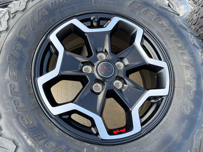 17" Jeep Wrangler RUBICON OEM wheels rims tires 9237 SET black BFG 33"