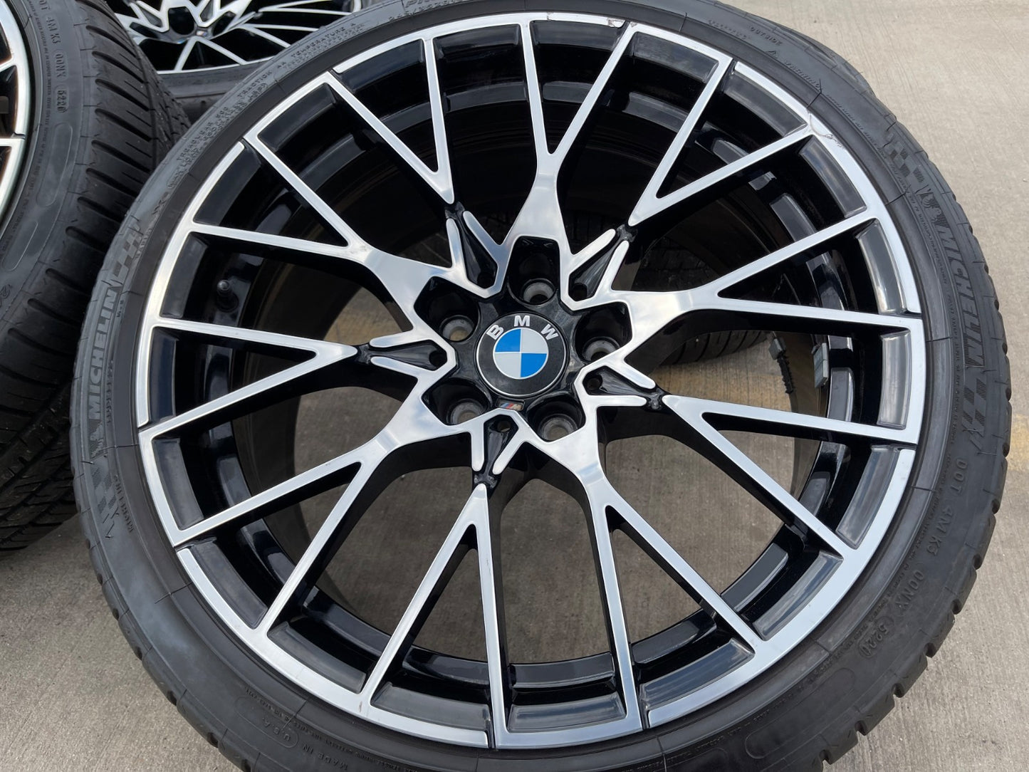 19" BMW M2 640i 650i OEM 86445 86448 F87 wheels rims 5x120 tires MICHELIN