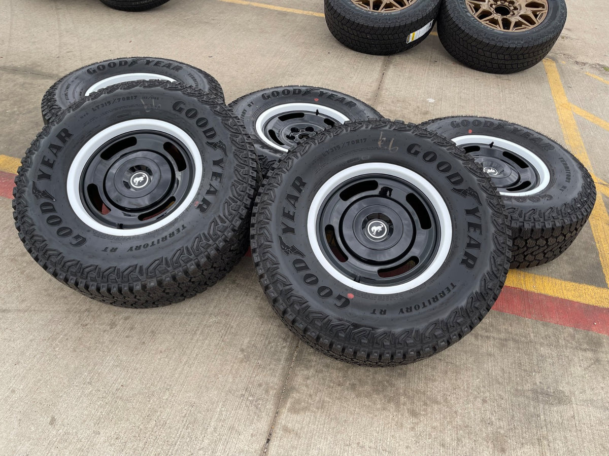 17" Ford Bronco HERITAGE Edition wheels rims white GOODYEAR 35" SET NEW
