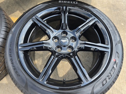 19" Ford Mustang GT OEM 10159 wheels rims tires PIRELLI NEW