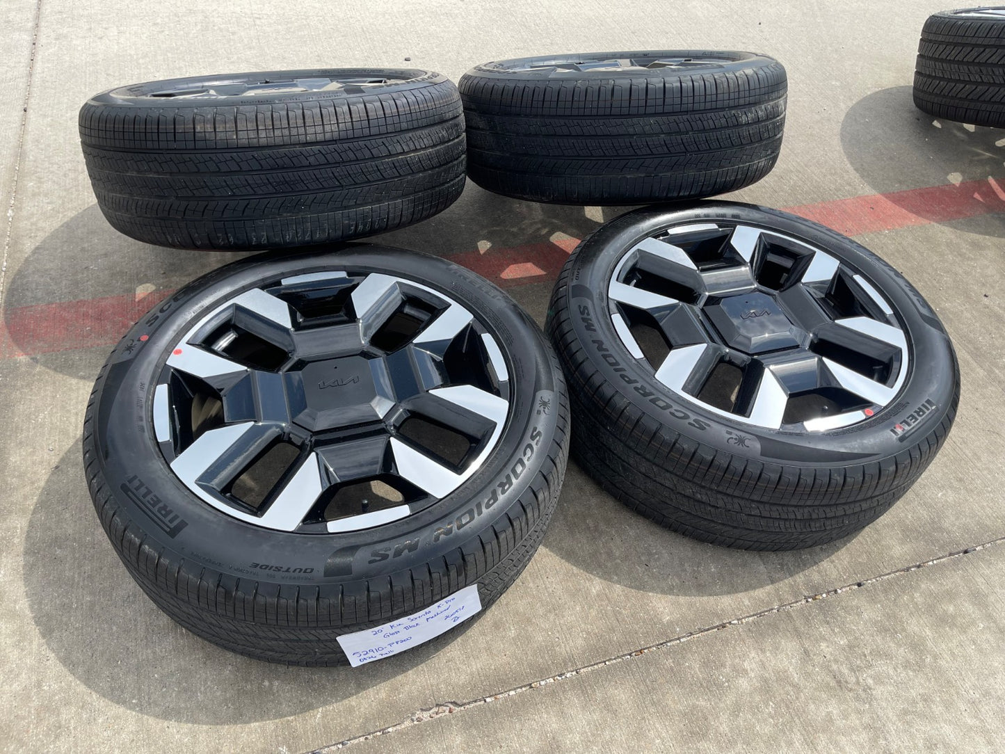 20" Kia Telluride X-PRO OEM wheels rims Sorento Sedona PIRELLI 2026 2027 NEW