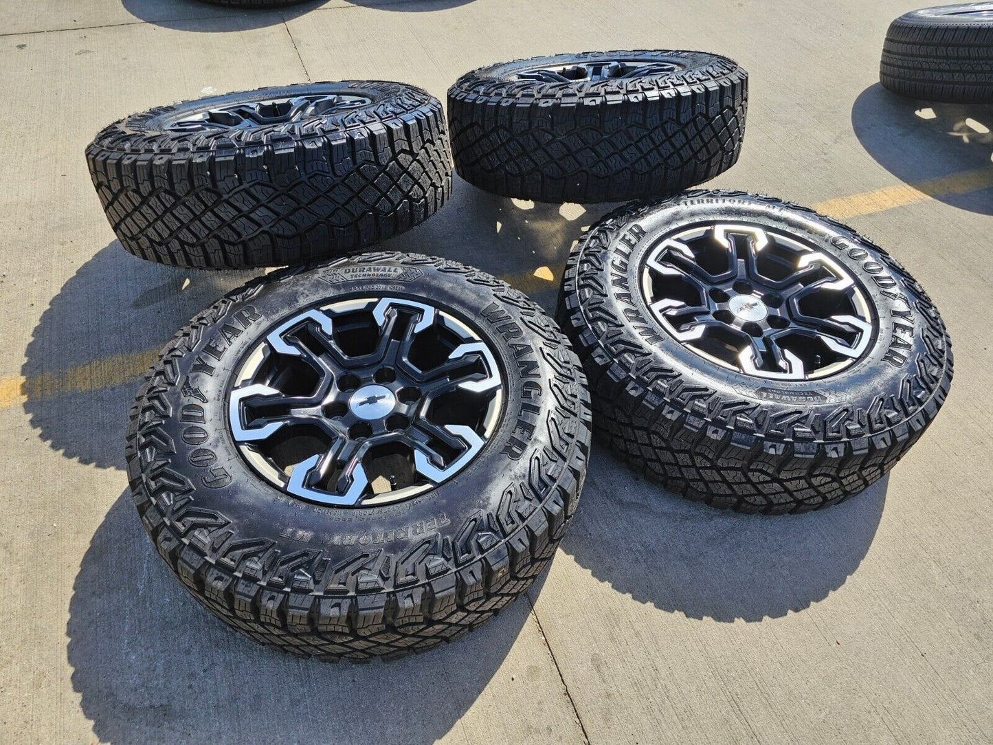 18" Chevy Silverado ZR2 Tahoe GMC Sierra OEM 95415 wheels rims 2024 2025 NEW