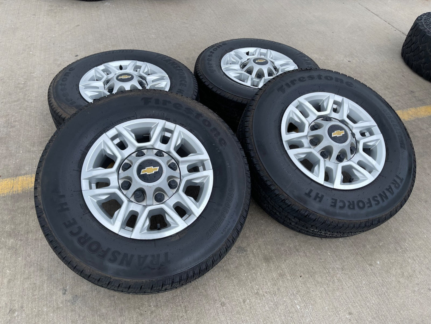 17" Chevy Silverado GMC Sierra 2500 OEM 5948 wheels rims 2025 2026 FIRESTONE NEW