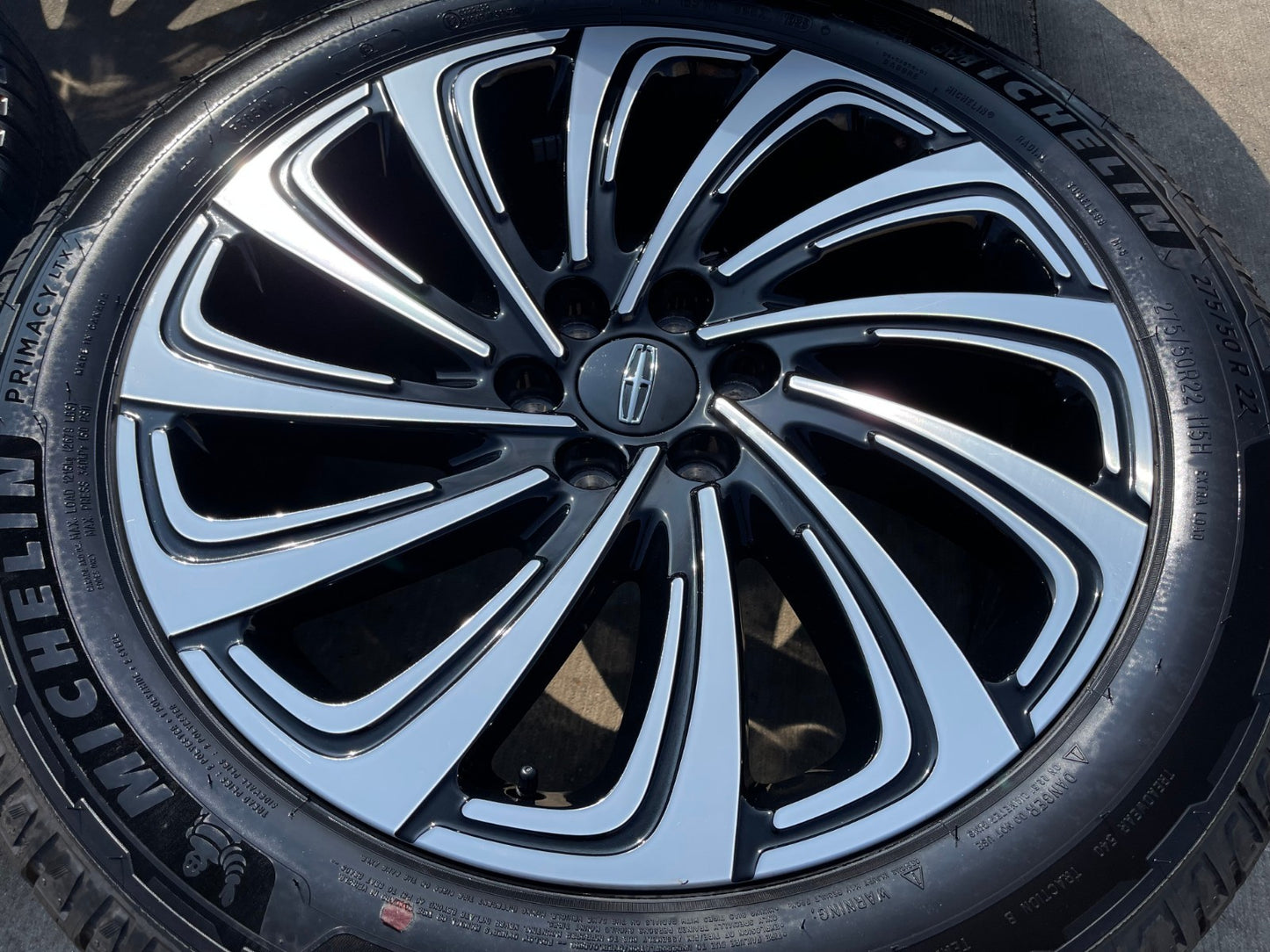 22" Lincoln Navigator OEM 10666 rims wheels BLACK LABEL 2025 2026 MICHELIN NEW