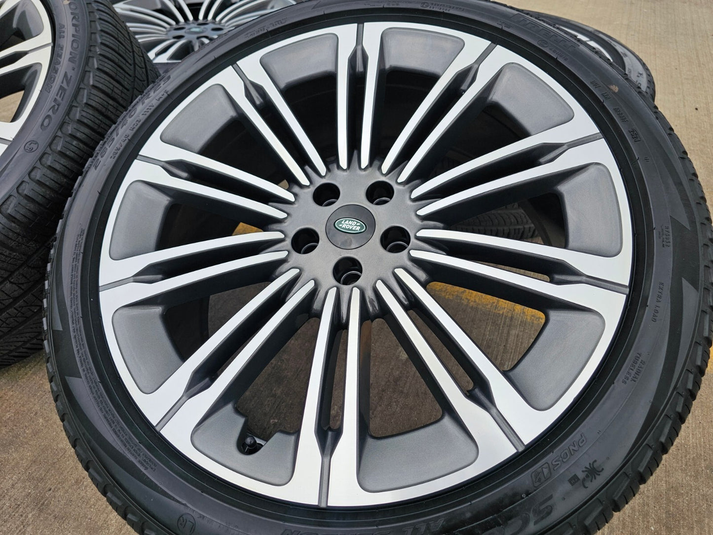 23" Land Rover Range AUTOBIOGRAPHY OEM 72377 wheels rims 2023 2024 2025