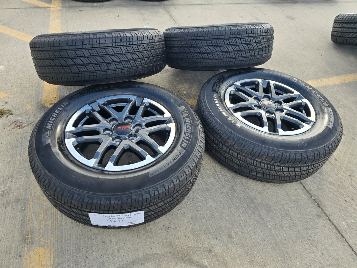 18" Toyota Tacoma 4Runner TRD OEM 10641 wheels rims 2025 2026 2027 SET NEW