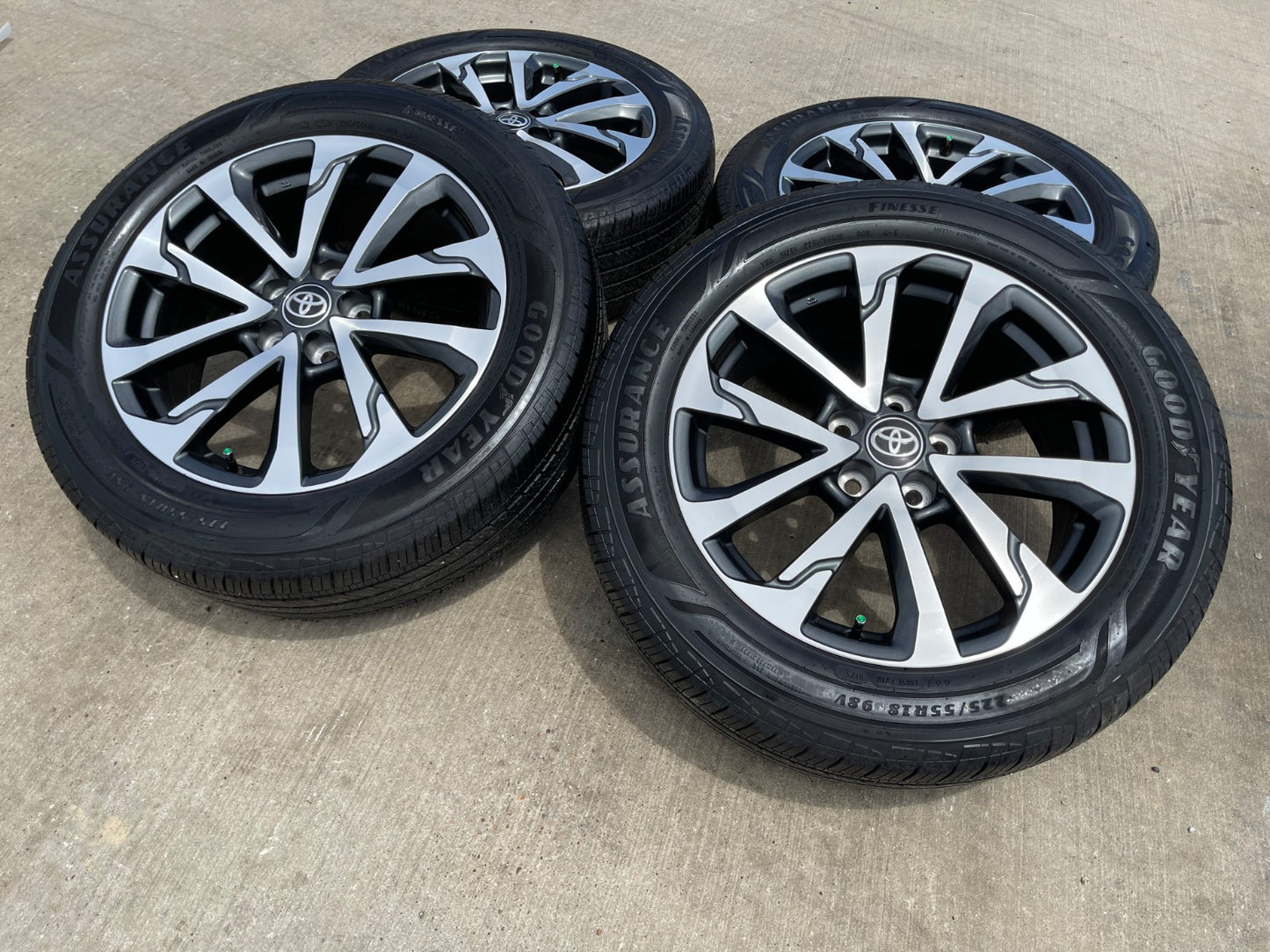 18" Toyota Corolla Cross RAV4 NX200T OEM 75271 wheels rims Camry SET 2025 2026