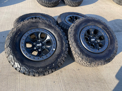 17" Ford F-150 Raptor OEM BEADLOCK rims wheels SET 10459 95210 BFG KO2 tires