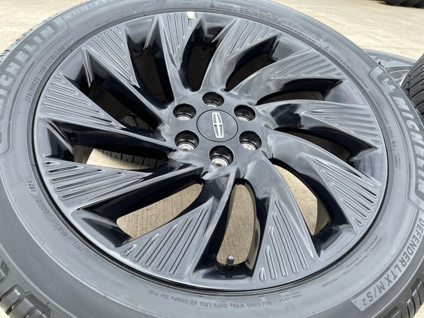 22" Lincoln Navigator OEM 10665 rims wheels BLACK LABEL 2025 2026 MICHELIN NEW