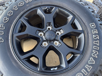 17" Jeep Wrangler Rubicon OEM 9218 wheels rims Gladiator FIRESTONE M/T2