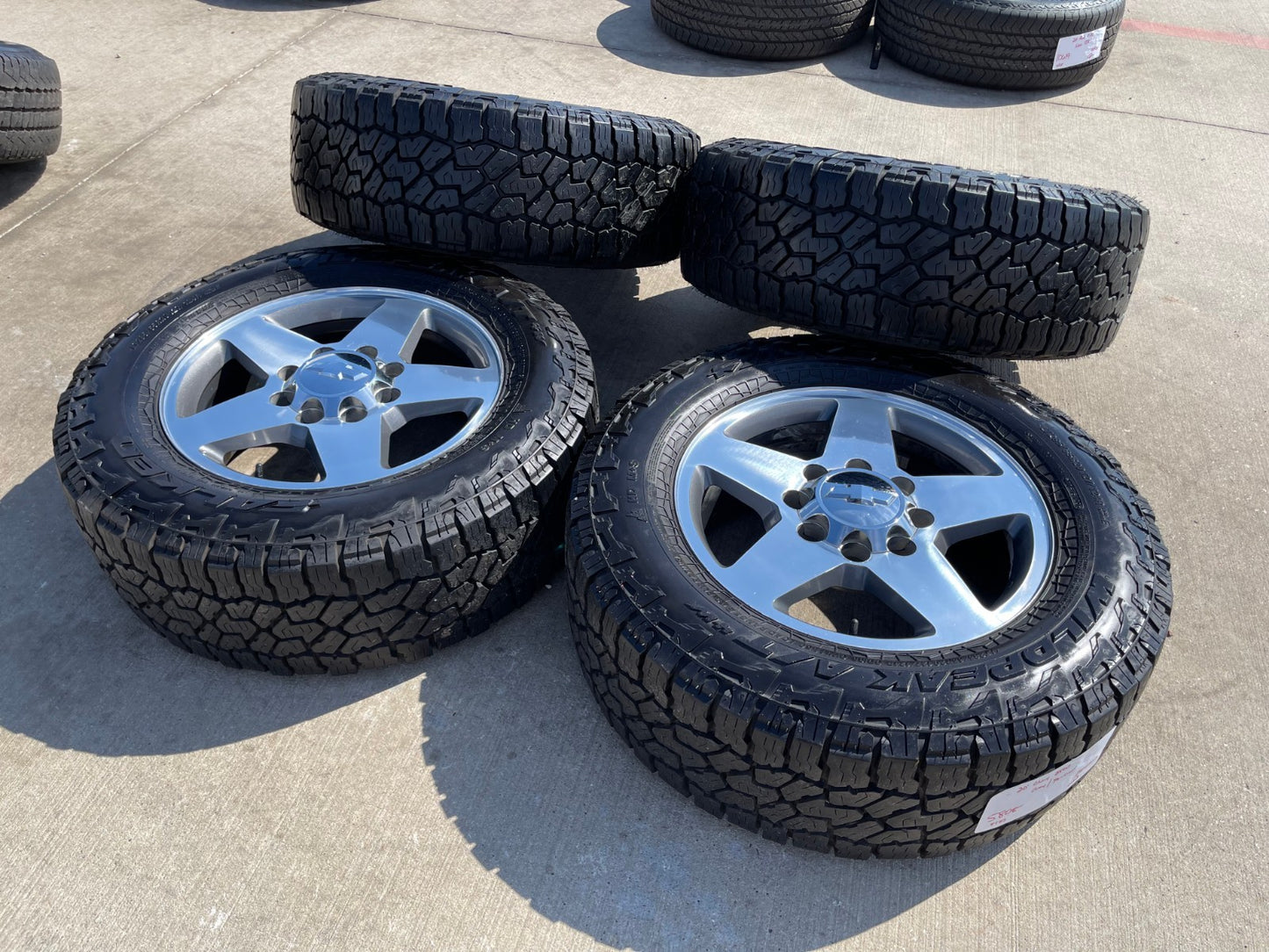 20" Chevy Silverado GMC 2500 OEM 5805 wheels rims tires
