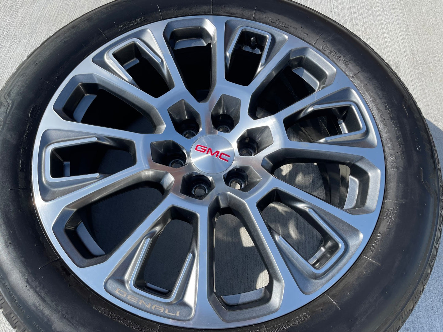 22" GMC Yukon Sierra DENALI wheel rim Tahoe (1) OEM RIM# 87835100 FITS 2005-2027