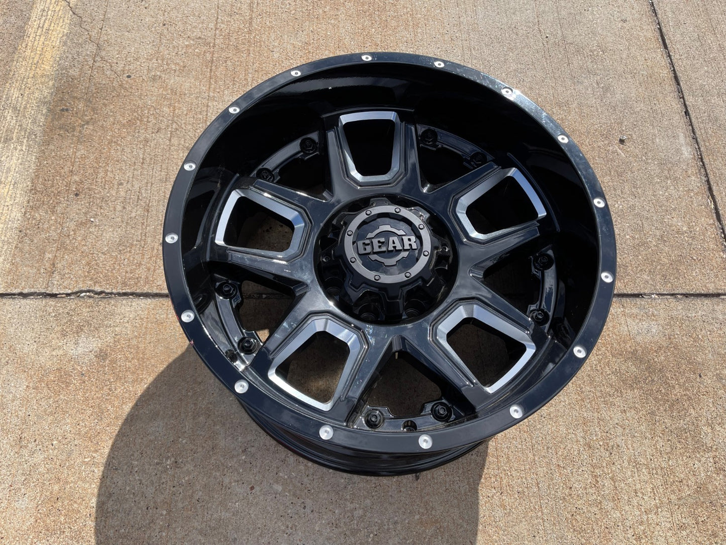 (1) 20x10 Gear Off Road 743BM Armor wheel rim 8x165 Chevy GMC Ram 2500 3500 NEW