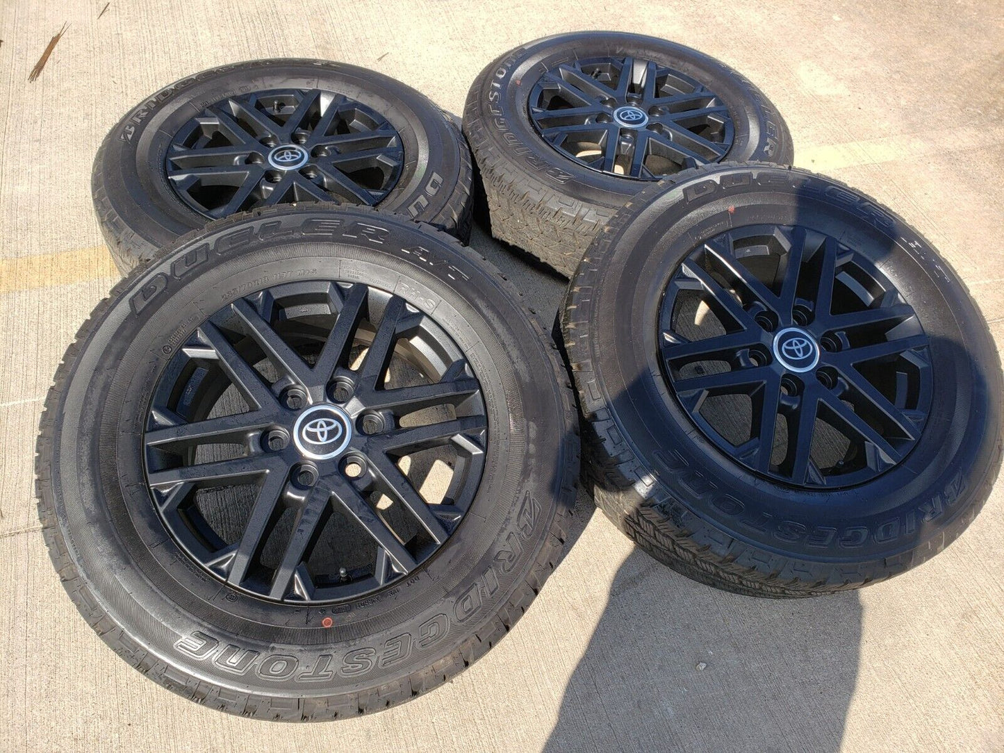 18" Toyota Tundra TRD OEM wheels rims 75281 black Sequoia LX600 2023 2024 NEW