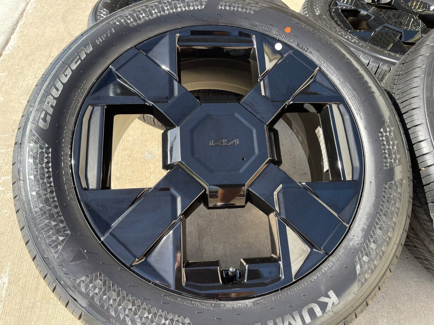 19" Kia Telluride OEM wheels rims Sportage Sorento Sedona SET 2025 2026 2027 NEW