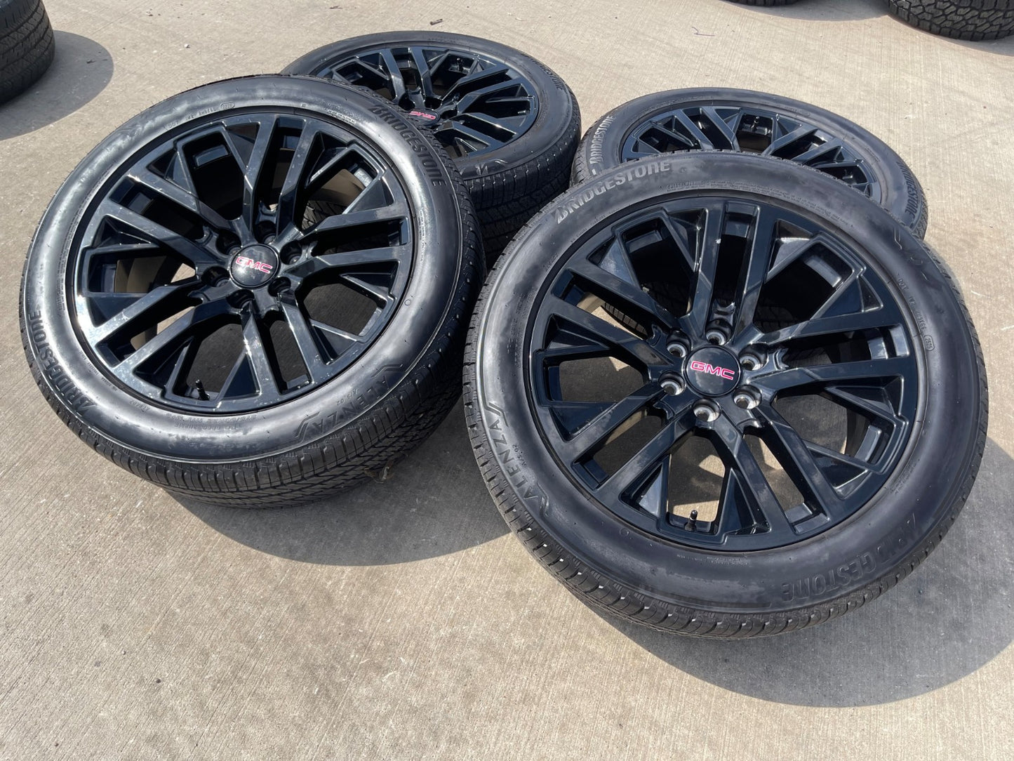 22" GMC Yukon Sierra OEM Chevy Silverado Tahoe 5903 wheels rims BRIDGESTONE SET