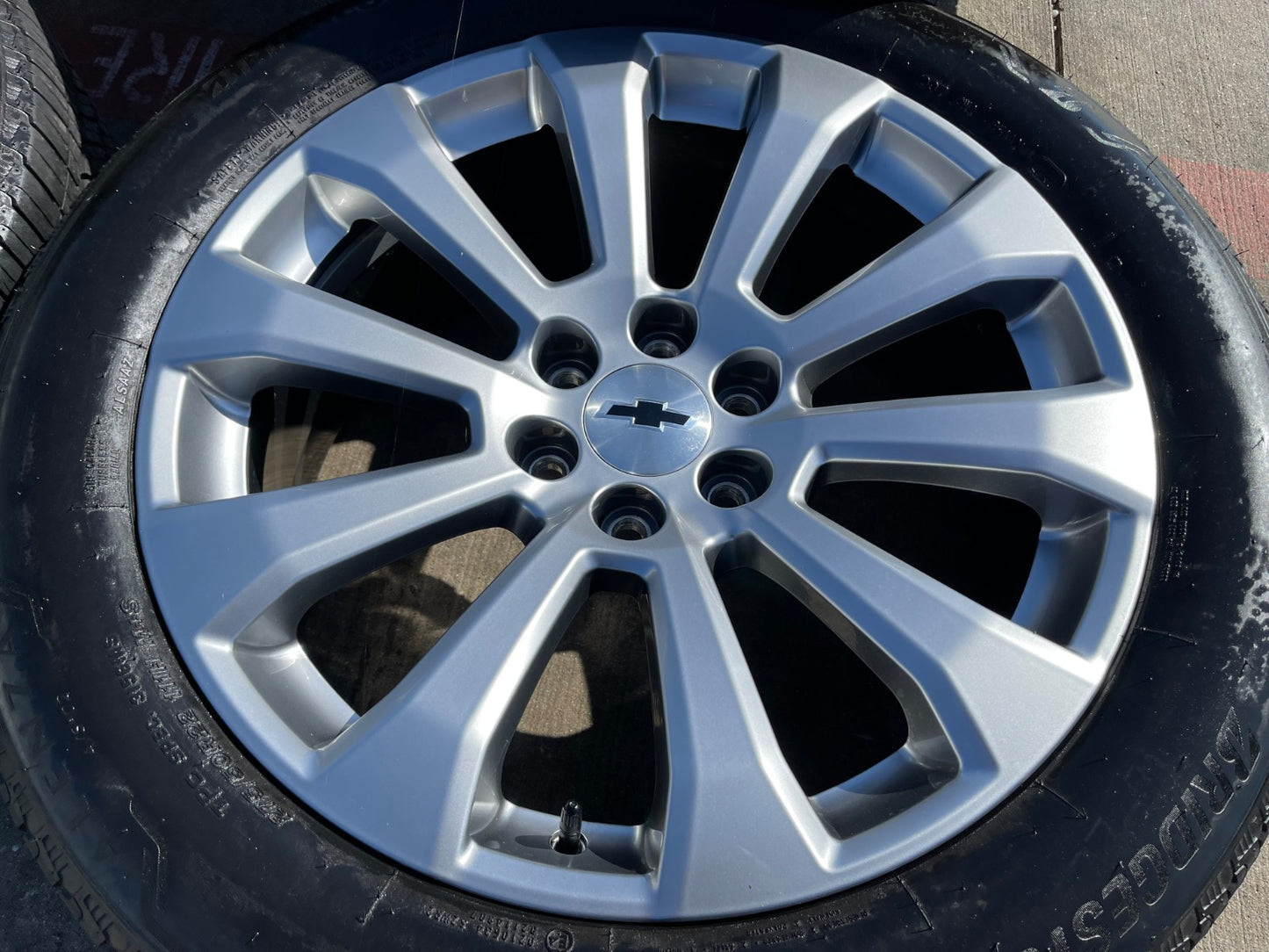 22" Chevy Silverado High Country OEM 5922 wheels rims Tahoe 2024 2025 2026