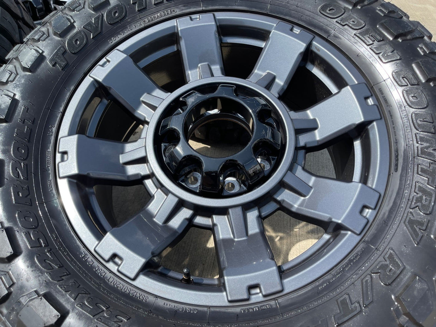 20" Ford F-250 F-350 OEM 10296 10485 Lariat wheels rims SET 2025 2026 TOYO 35"