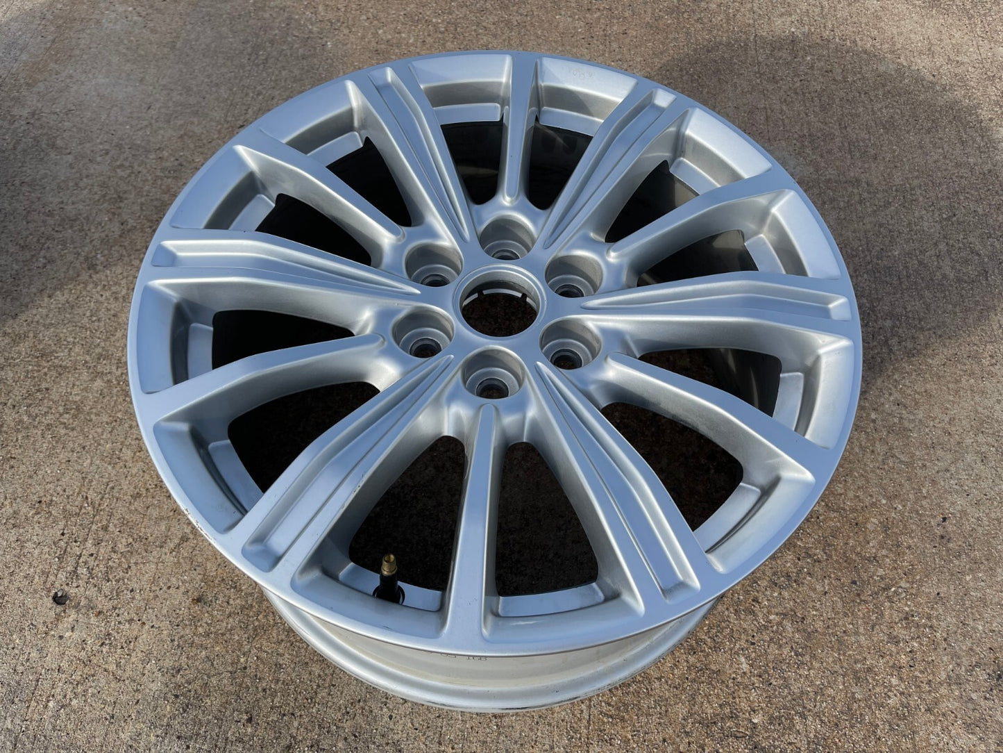 18" Cadillac XT6 XT5 SRX OEM wheel rim spare Blazer Acadia 4799 4798