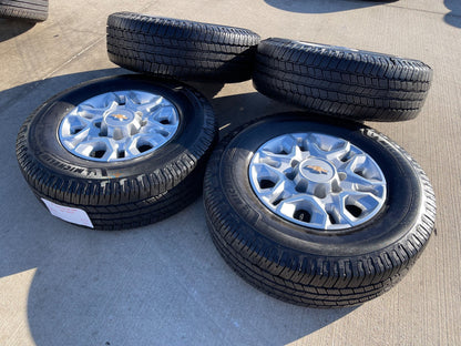 18" Chevy Silverado 2500 3500 OEM 5959 wheels rims MICHELIN DEFENDER LTX M/S2