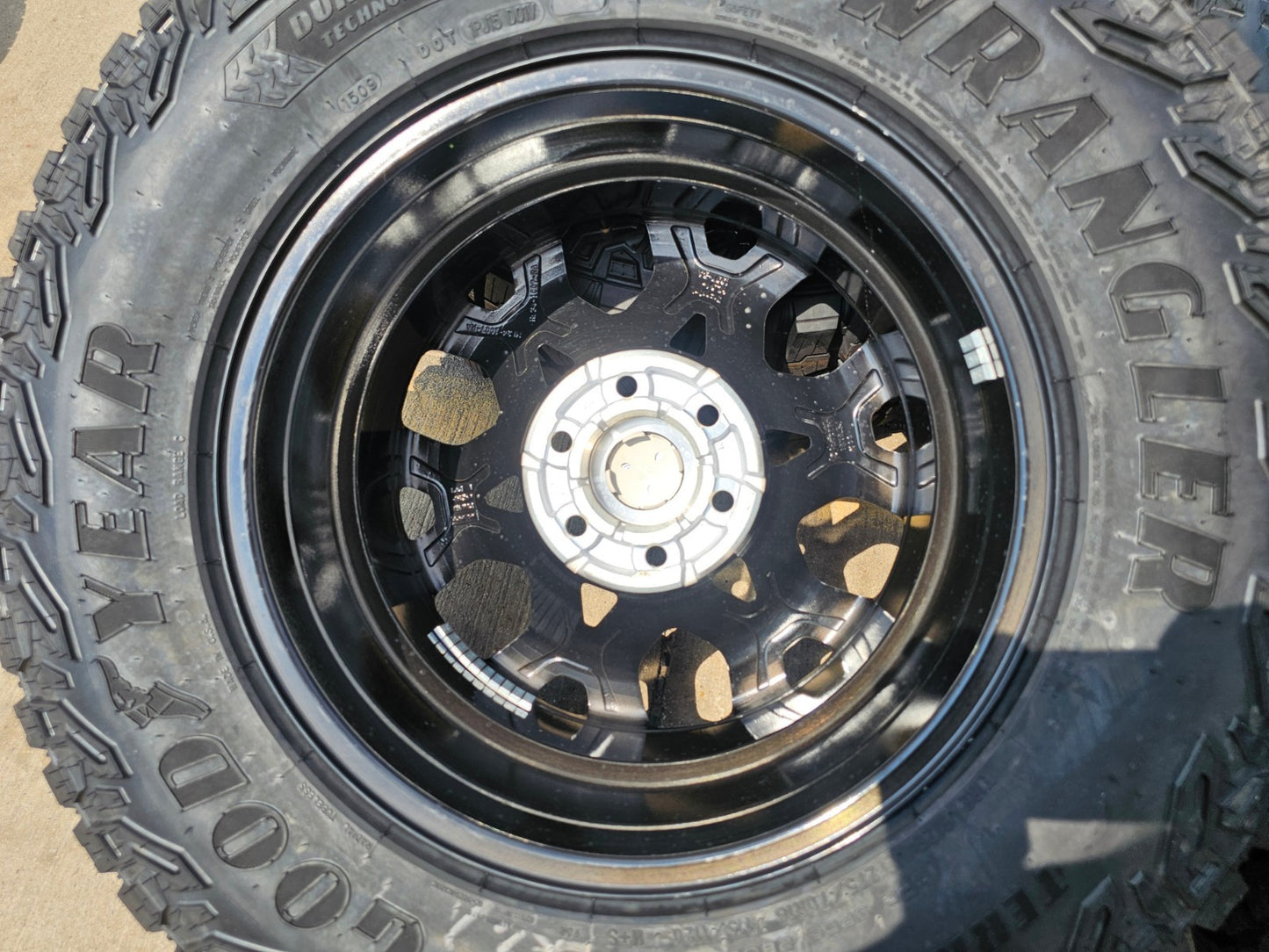 18" Ford F-150 OEM rims wheels 95049 10340 Expedition2025 2026 NEW GOODYEAR