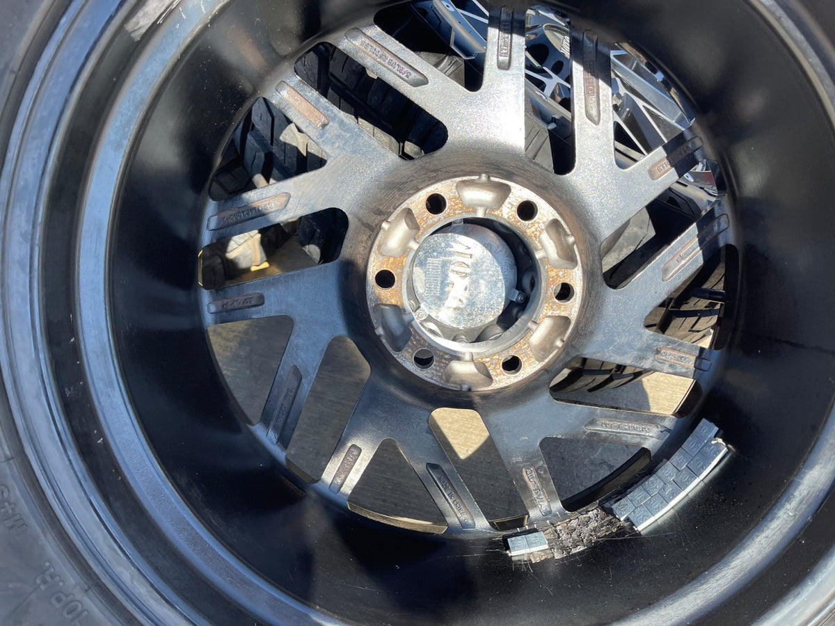 20x9 20" MOTO METAL MO985 Breakout Silverado RAM Tacoma wheels rims 6x139 6x5.5
