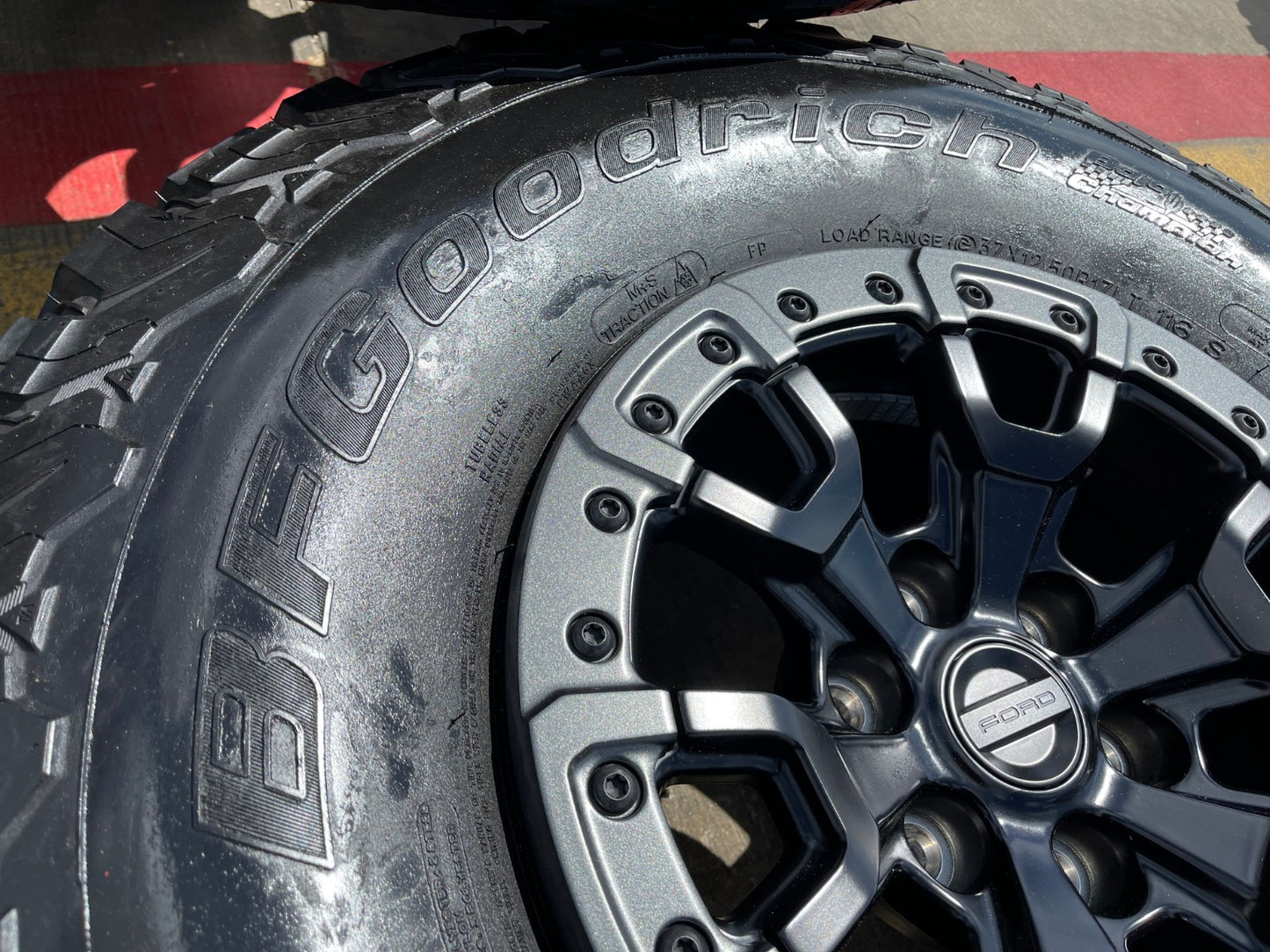17" Ford F-150 Raptor Bronco R OEM BEADLOCK 51222 rims wheels 37" SET NEW