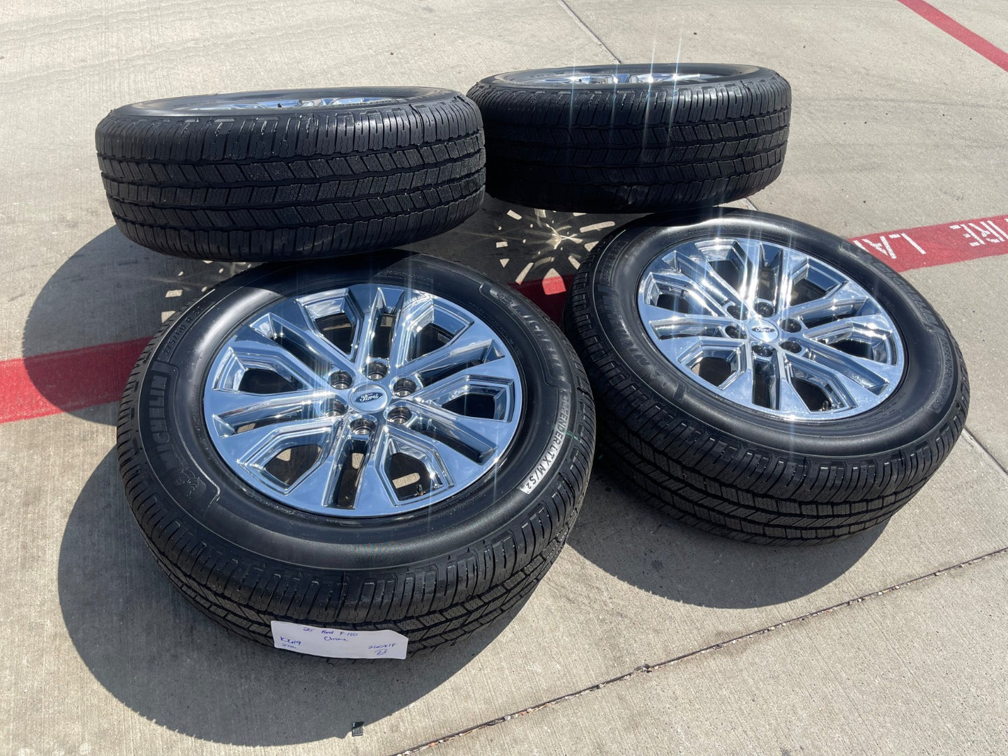 (1) 20" Ford F-150 LARIAT OEM 10619 CHROME rim wheel Expedition 2025 2026 2027