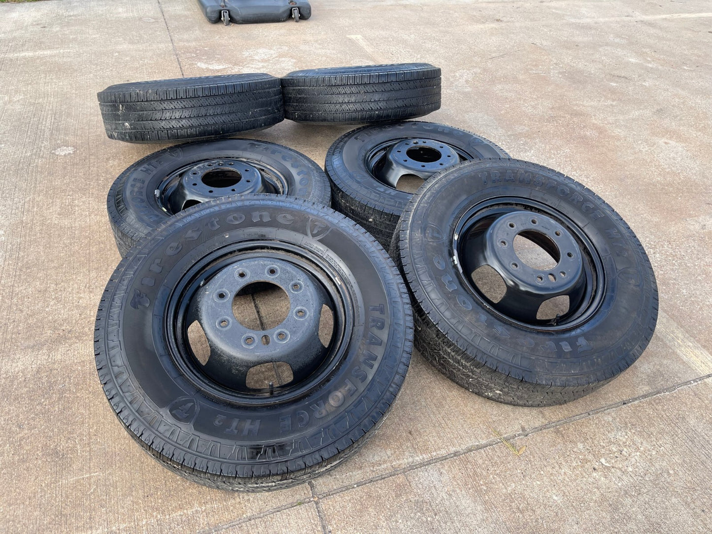 17" Dodge Ram 3500 Dually Laramie 8x200 wheels rims 2703 2704 OEM DISCOUNTED