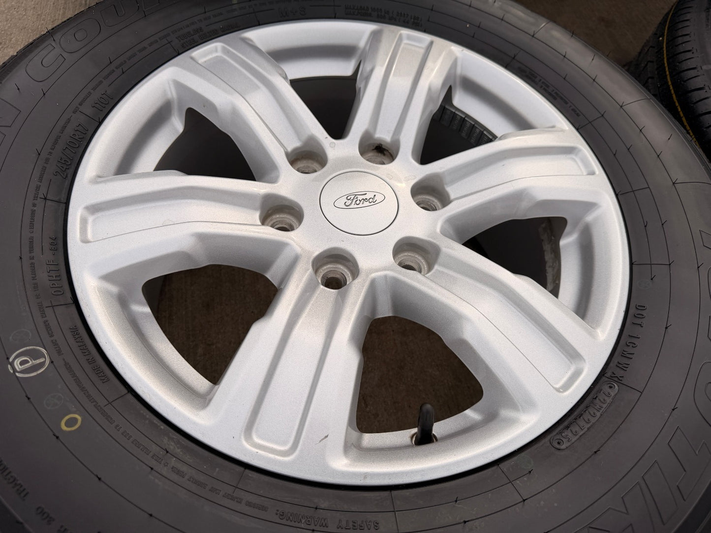 17" Ford Ranger Bronco wheels rims OEM 10228 tires 2022 2023 2024 2025 2026 NEW