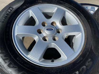 17" Ford F-150 Expedition OEM rims wheels 3661 tires NEW PIRELLI A/T