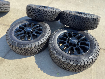 20" Chevy Silverado Trail Boss GMC AT4 2500 OEM 94030 wheels rims BFG KO3