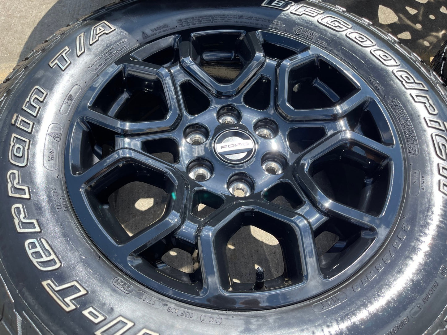 18" Ford F-150 OEM rims wheels 95049 10340 Expedition BFG